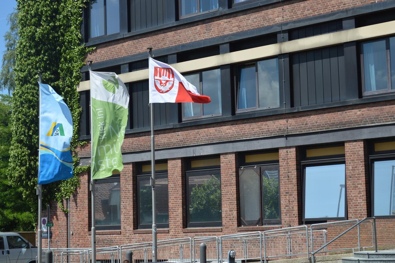 Kiek In Aoer Jugendherberge & Hostel Neumuenster Exterior photo